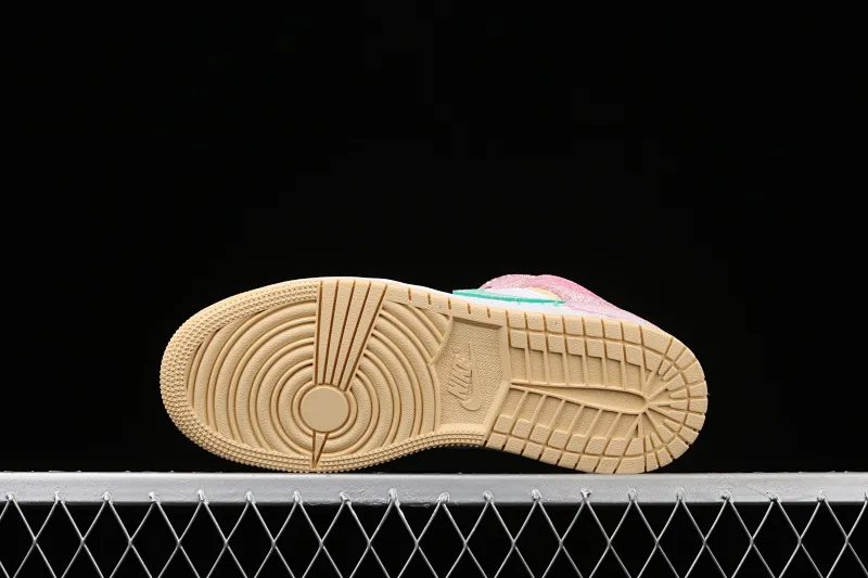 All categories Air Jordan Jordan series basketball shoes Air Jordan 1 Mid G version pure original Air Jordan 1 Mid GS AJ1 Joe 1 Ice Cream Zhongbang basketball shoes DD1666-100